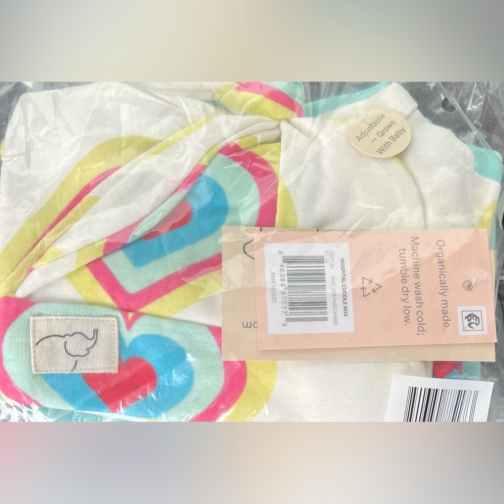 Paris Hilton x Monica + Andy Newborn 4 Piece Organic Cotton Gift Set New In Bag! - Picture 4 of 8